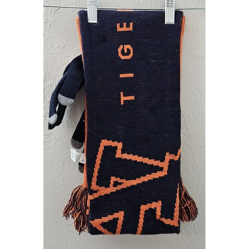 New w/Tags Auburn Tigers Football‎ Sports Knit Scarf with Fringe And Gloves